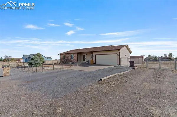 338 E Fraser DR, Pueblo West, CO 81007
