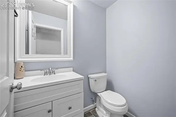 25 Fordham CIR, Pueblo, CO 81005