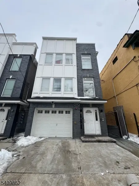 488 South 17th Street, Newark City, NJ 07103