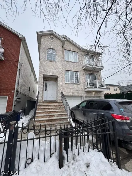 225-227 North 12th Street, Newark City, NJ 07107