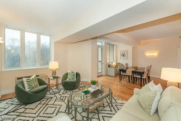 10 Smith Manor Blvd #815, West Orange Twp., NJ 07052