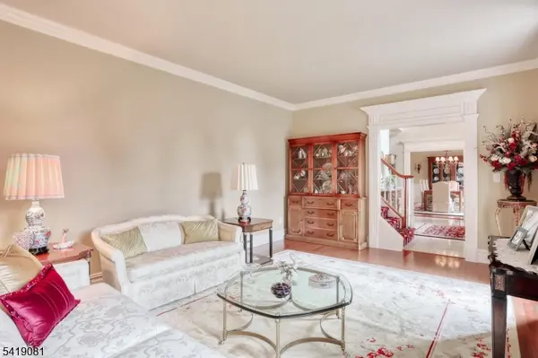 34 Crocker Mansion Dr, Mahwah Twp., NJ 07430