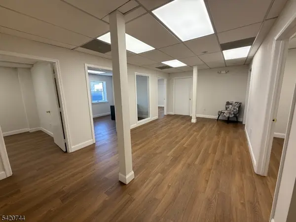 206 Bellevue Ave, Montclair Twp., NJ 07043