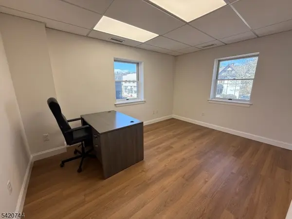 206 Bellevue Ave, Montclair Twp., NJ 07043