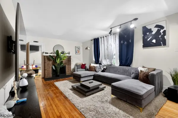 819-821 Lyons Ave, Irvington Twp., NJ 07111