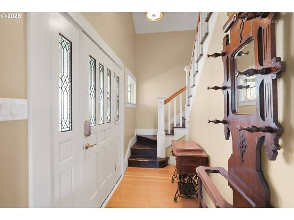 755 NW WALLACE RD, Mc Minnville, OR 97128