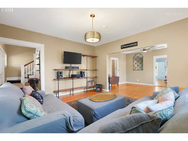 755 NW WALLACE RD, Mc Minnville, OR 97128