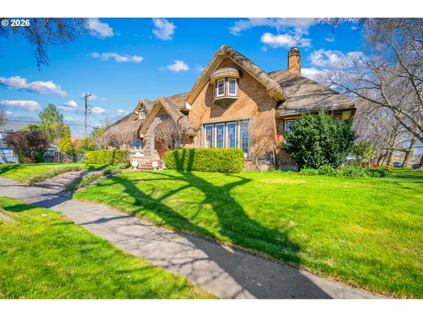 247 4TH ST, Athena, OR 97813