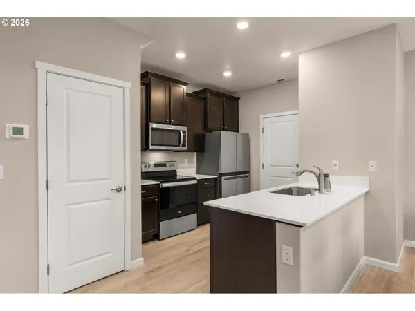 15432 NE 70TH ST, Vancouver, WA 98682