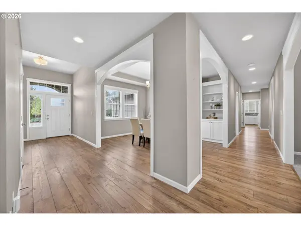 1646 N PLUM CT, Canby, OR 97013