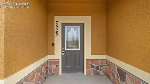 7423 Sand Lake HTS, Colorado Springs, CO 80908