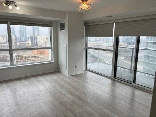 275 Yorkland RD #1602, Toronto C15, ON M2J 0B4