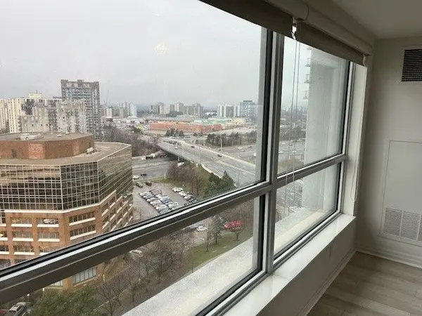 275 Yorkland RD #1602, Toronto C15, ON M2J 0B4