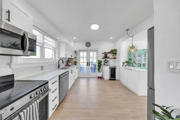 101 Gibbons ST, Oshawa, ON L1J 4Y1