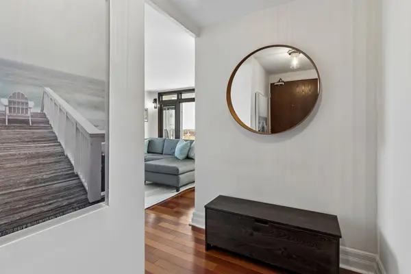 980 Broadview AVE #1208, Toronto E03, ON M4K 3Y1