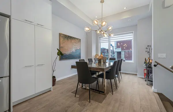 12 Genuine LN, Richmond Hill, ON L4B 0E5