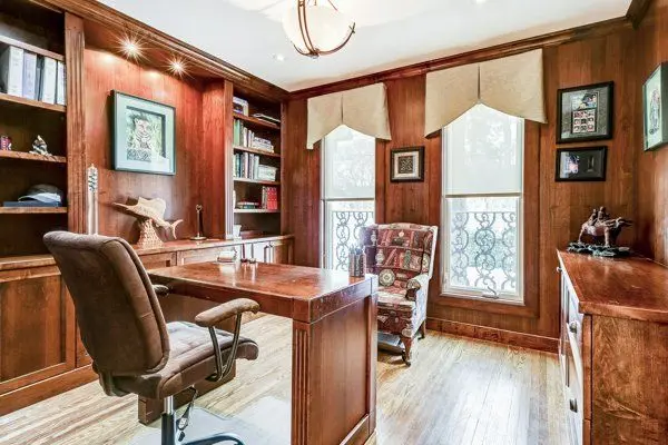 30 Deanbank DR, Markham, ON L3T 1Z3