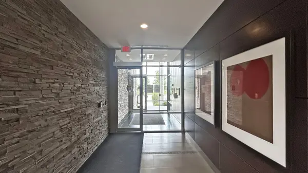 39 Upper Duke CRES #318, Markham, ON L6G 0B8