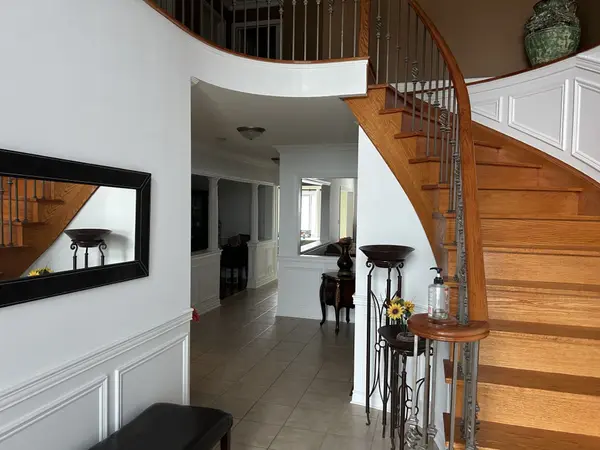 1370 Clarence ST, Vaughan, ON L4H 1M7