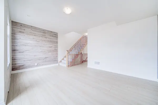 15 Sissons WAY, Markham, ON L6B 1R2