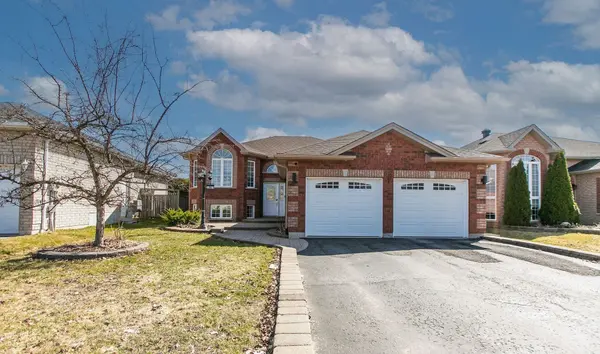 55 MARSELLUS DR, Barrie, ON L4N 8S6