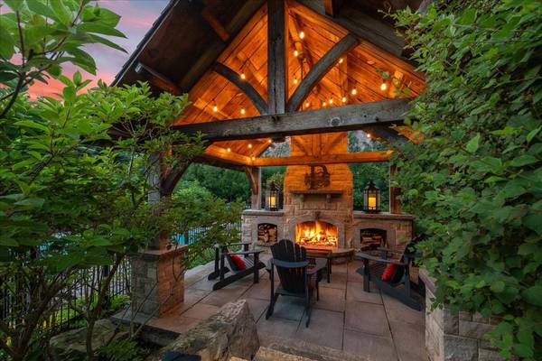 11365 Taylor CT, Milton, ON L0P 1B0