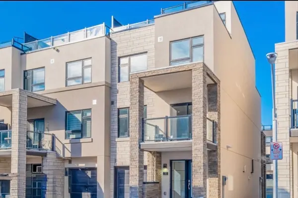 1121 Cooke BLVD #51, Burlington, ON L7T 0C4