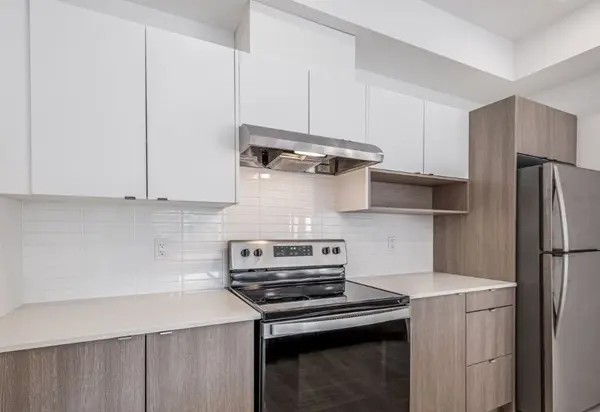 1121 Cooke BLVD #51, Burlington, ON L7T 0C4