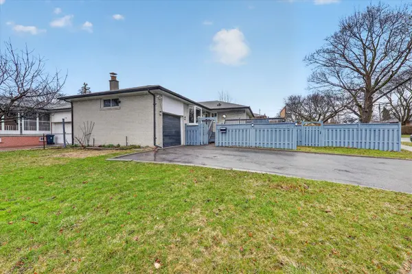 56 Frost ST, Toronto W10, ON M9W 1Y8