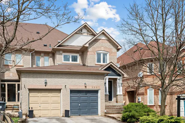 3987 Discovery CT, Mississauga, ON L5N 7H8