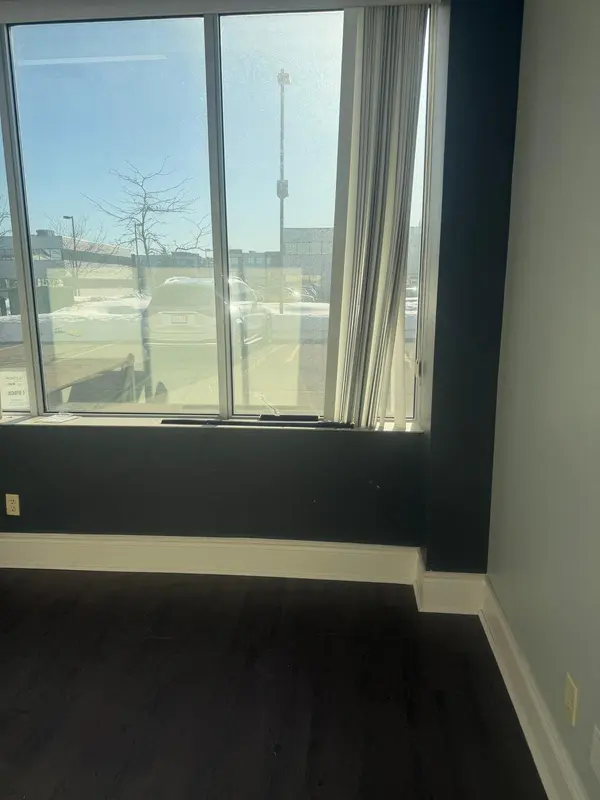 5250 Satellite DR #26 B, Mississauga, ON L4W 5G5