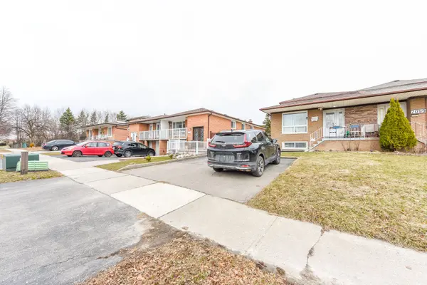 7101 Codlin AVE, Mississauga, ON L4T 2M3