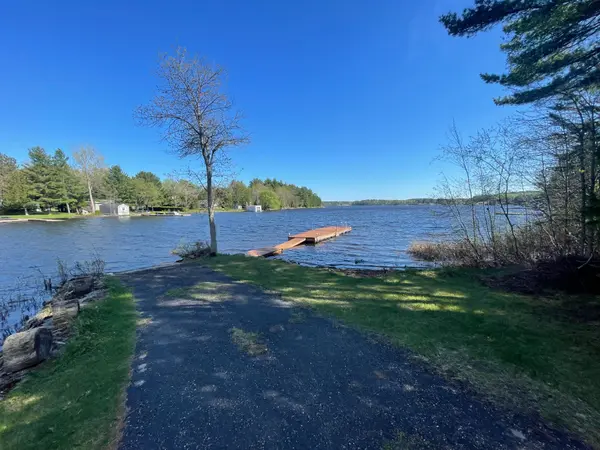 284 Turenne RD, French River, ON P0M 1A0