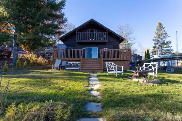 100 C Whippoorwill RD, French River, ON P0M 1A0