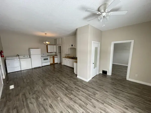 16 Notre Dame ST W, French River, ON P0M 2N0