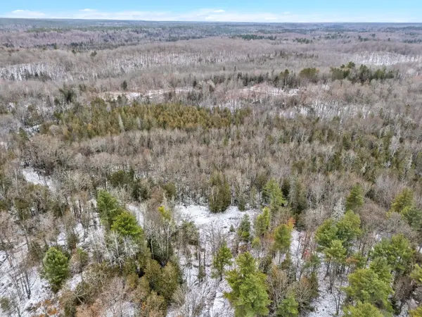 0 Thunder LN, Frontenac, ON K0H 1B0