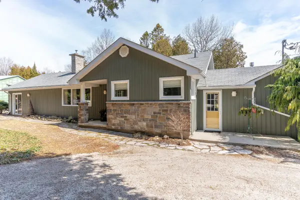 158 Stokes Bay RD, Northern Bruce Peninsula, ON N0H 1W0