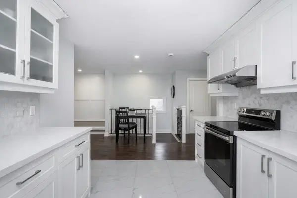 449 Kenilworth AVE N #Unit 2, Hamilton, ON L8H 4T5