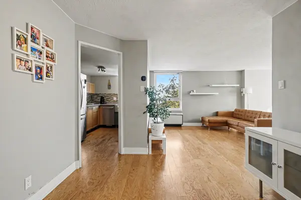 80 Sandcastle DR #616, South Of Baseline To Knoxdale, ON K2H 9E7