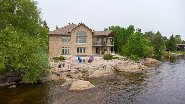 8 Telesphore ST, Greater Sudbury, ON P0M 1B0