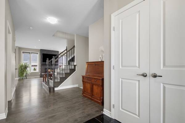 107 Francis ST, Carleton Place, ON K7C 0E9