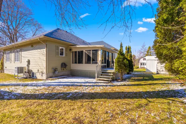 728 ST ANTOINE ST, Cornwall, ON K6H 7G9