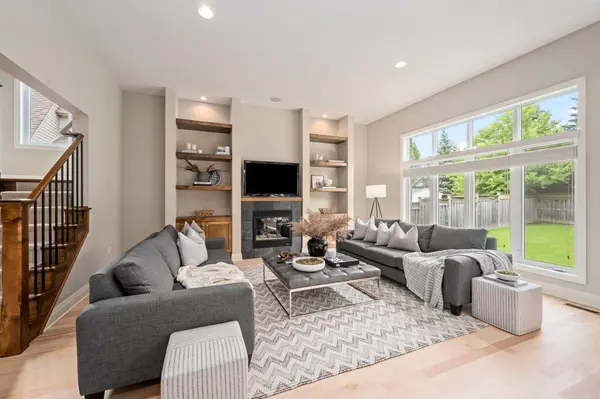 2246 LADYSLIPPER CRES, London South, ON N6K 0A5