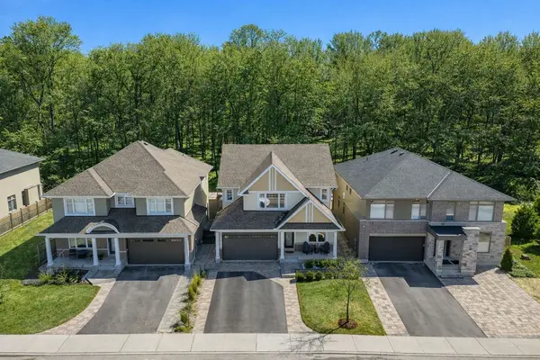 189 Avro CIR, Manor Park - Cardinal Glen And Area, ON K1K 4Y9