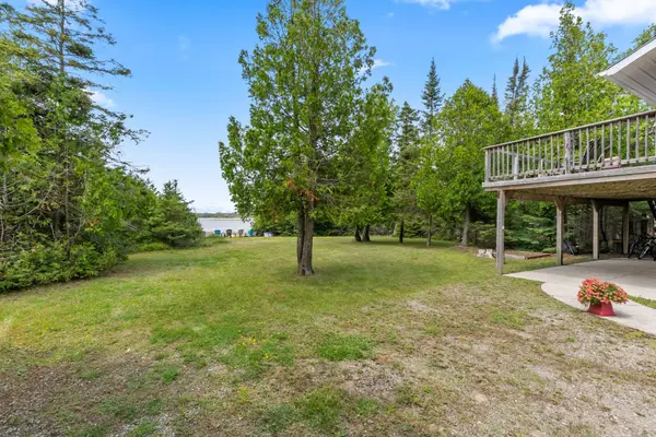 1020 Dorcas Bay RD, Northern Bruce Peninsula, ON N0H 2R0