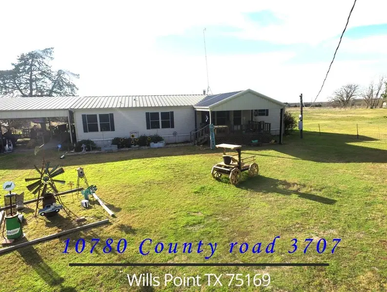 10780 County Road 3707, Wills Point, TX 75169