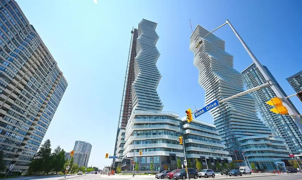 3883 Quartz RD #3903, Mississauga, ON L5B 0M4