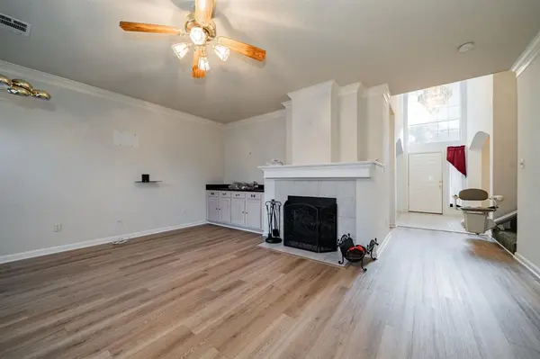 805 Elm Falls Place, Mesquite, TX 75181