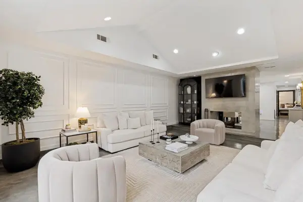 6332 Southpoint Drive, Dallas, TX 75248