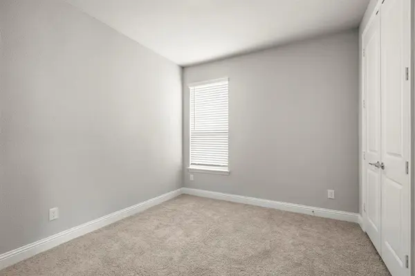 2206 Christopher Lane, Euless, TX 76040